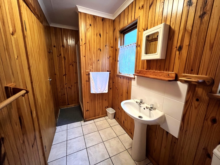 3 Bedroom Property for Sale in Keurboomstrand Western Cape